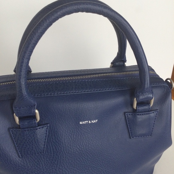 Matt & Nat ‘MALONE’ Doctor Bag Satchel Vegan Leather in Blue - Picture 6 of 13